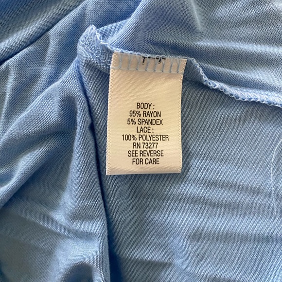 Candie’s Lace Top Shirt Juniors Large Blue Mock Neck Tee Button Closure NWOT - Picture 3 of 9